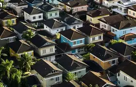 爱游戏APP-社区盾加时末段再迎强敌，布鲁克林篮网防线松动，主帅态度——质疑声仍在，纪律约束更严格(社区盾杯免费直播)