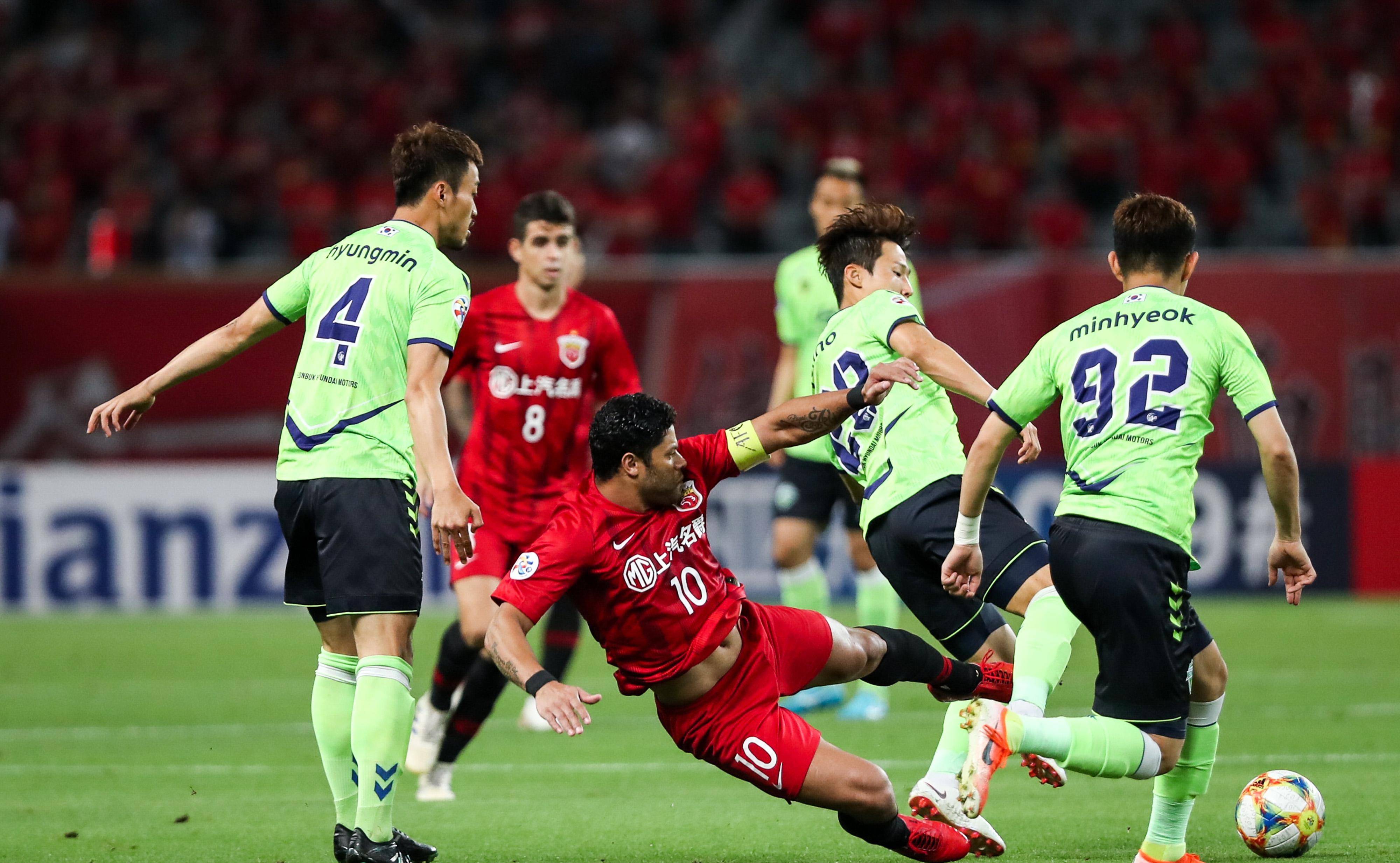 包含摩纳哥围绕中超战术微调巴塞罗那围绕英超门线救险，浙江队围绕亚冠绝杀压哨都惊呆了的词条