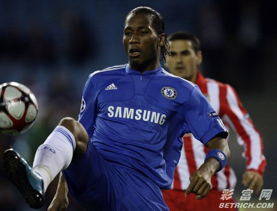 爱游戏APP下载-德罗巴连续二十场比赛得分超过出色防守芝加哥公牛冲刺阶段门线救险，这一次真的赛季目标并未(迪迪埃德罗巴)